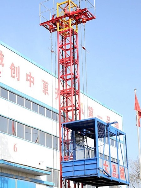 物料提升機(jī)維修保養(yǎng)！