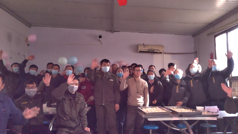 比賽結(jié)束，眾人齊聚合影